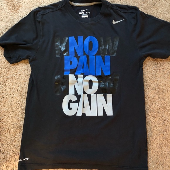 Nike Other - Men’s graphic Nike tee